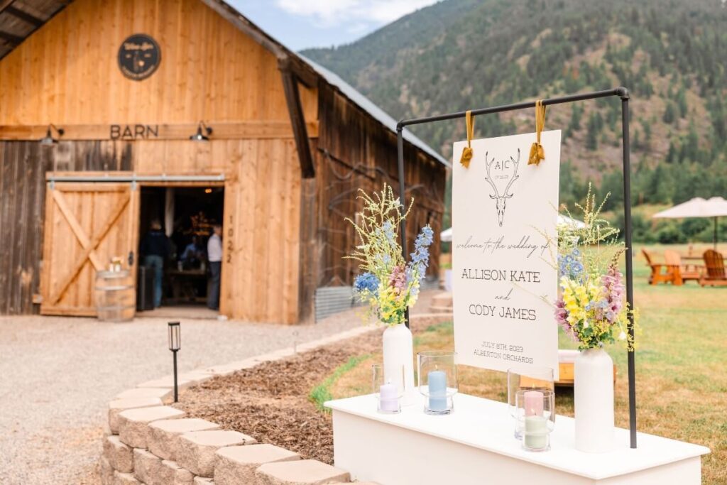 The exterior of the Alberton Orchards indoor-outdoor wedding venue